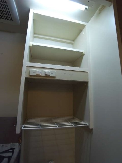 パークウェル落合 キッチン上部