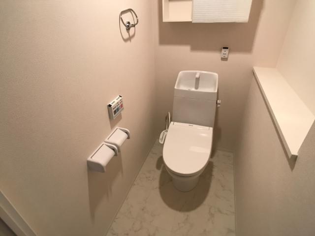 Ｌｏｔｕｓ　Ｖｉｓｔａ　堀の内（ロータス ヴィスタ・堀の内） シャワー付トイレ