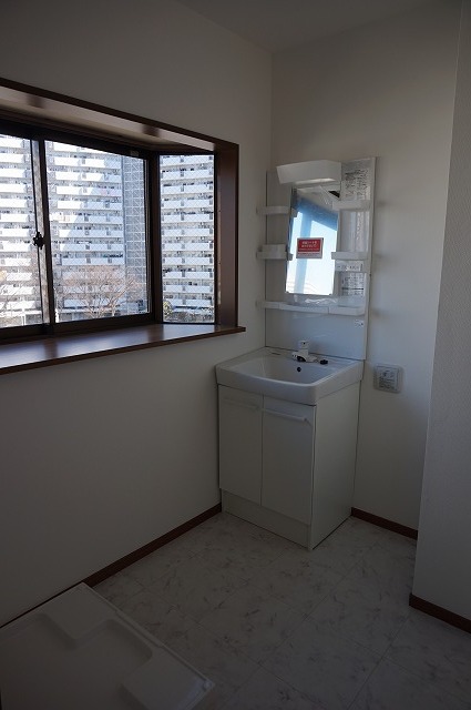 ＫＯＢ　６(E-128) 脱衣所