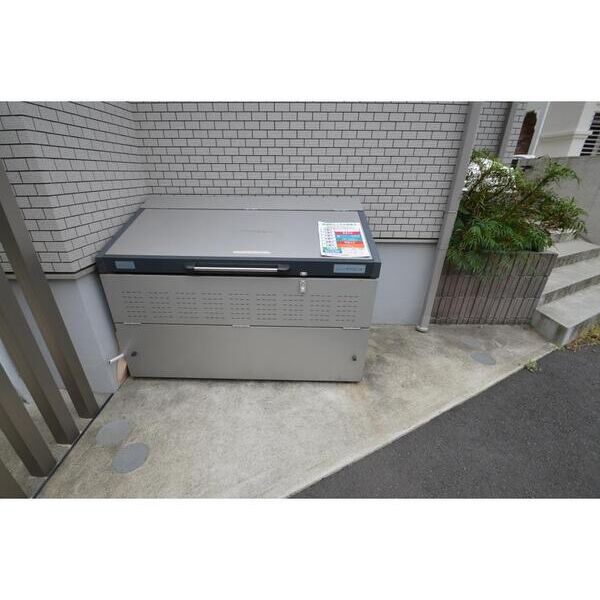 September 部屋設備