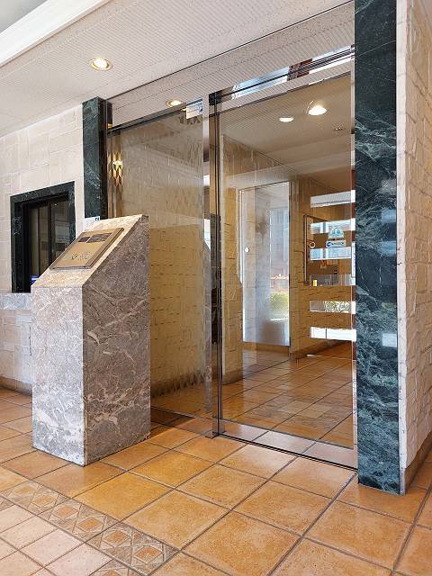 ガラ・ステーション四谷三丁目 エントランス