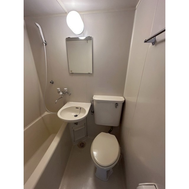 ウィナーズＳＵＺＵＫＩ 内観