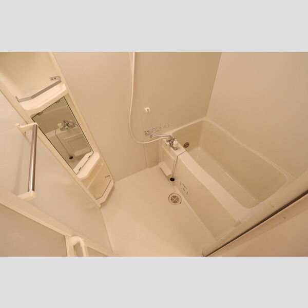 ヴェルドミールB 浴室