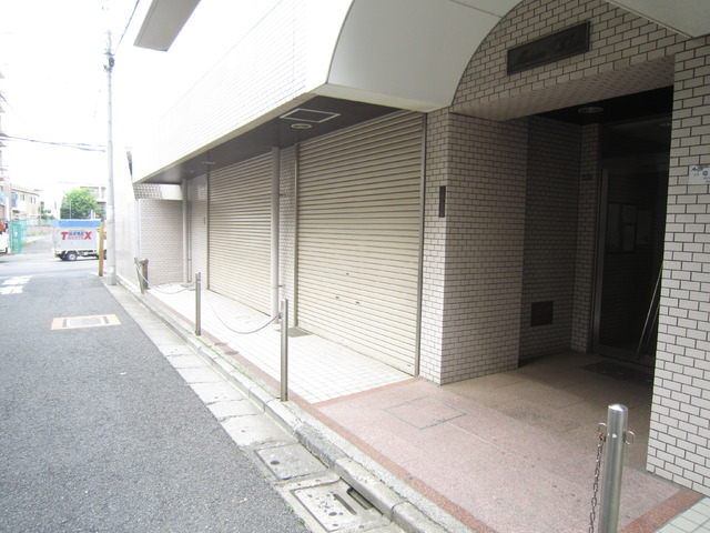 メゾンクレール503号室 エントランス