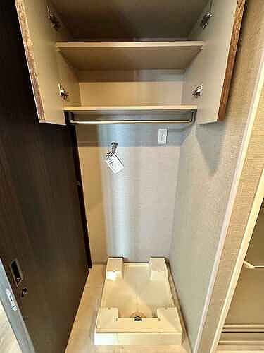 ヴェレーナ赤羽志茂プレミアテラス1階 室内洗濯機置場