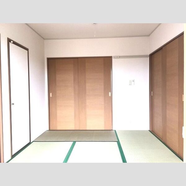 パステル中浦和202号室 和室