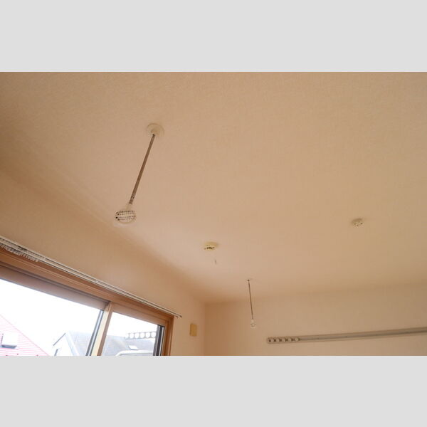 エムズ・コート201号室 室内物干し