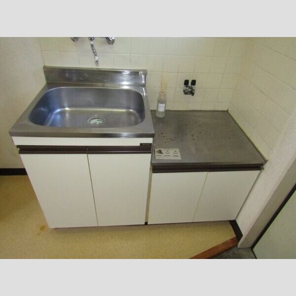 ミキハイツ 原状回復工事中につき、前回募集時のお写真です。