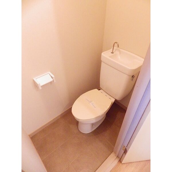 藤ビル403号室 トイレ