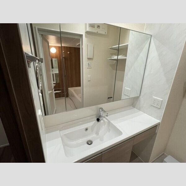 ハイクレスト103号室 洗面所　洗髪洗面化粧台