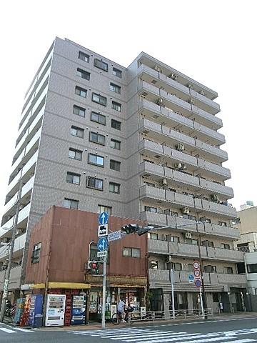 マリーヌ吉野町 外観