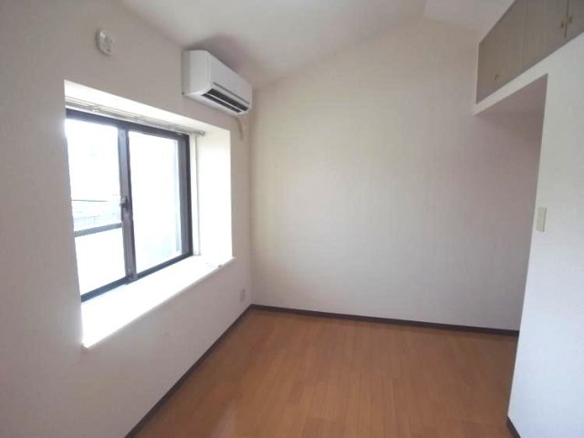 ライオンズマンション渋谷本町3階 同建物別部屋の参考画像