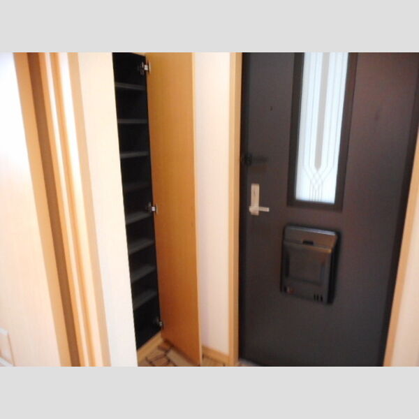 セジュール梨香 トールシューズBOX