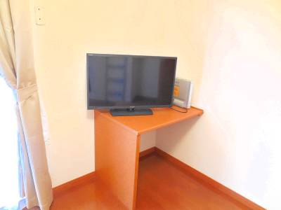 レオパレスＭＫⅢ203号室 家具家電付きのお部屋で新生活をスタートしましょう♪