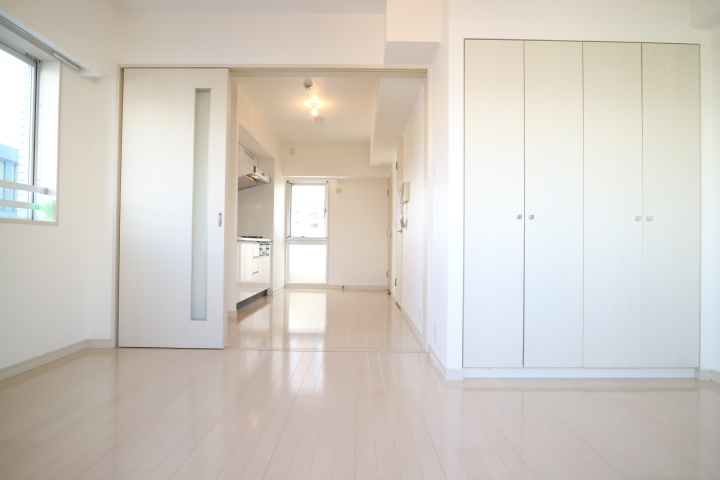 プラウドフラット新宿河田町703号室 同建物別部屋の参考画像