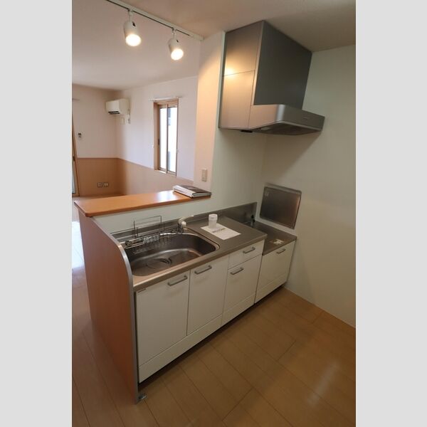 ブライトコート　A202号室 対面キッチン
