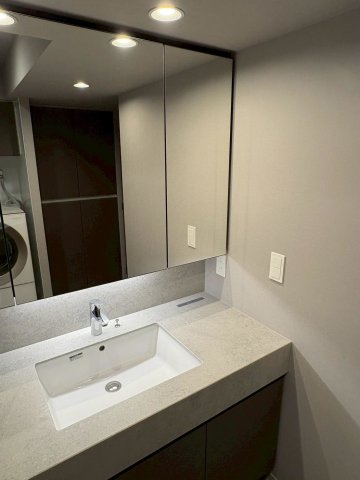 クラッシィハウス大手町ザ・スイート 洗面