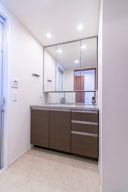 ザ・パークハウス西新宿タワー６０48階 内観