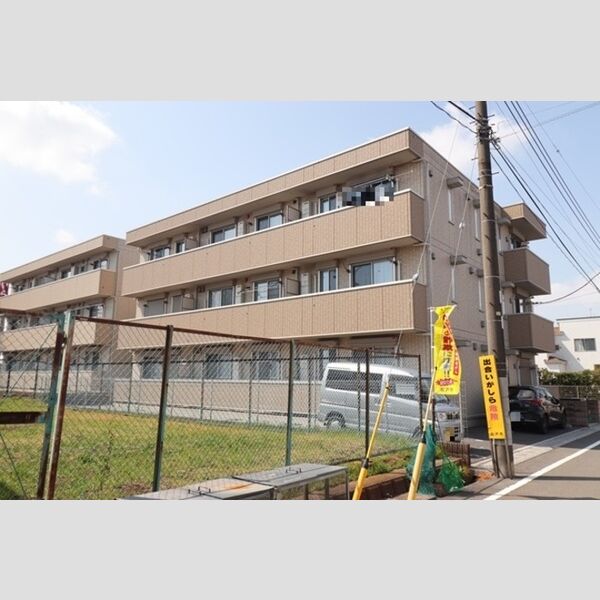 シャルマン101号室 外観