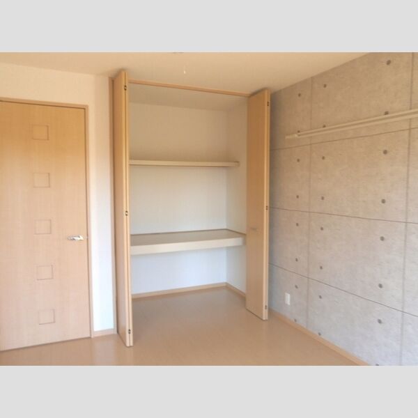 コンフォート　壱番館・弐番館Ⅰ-101号室 収納