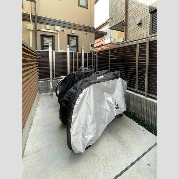 アンジュール練馬 駐輪場