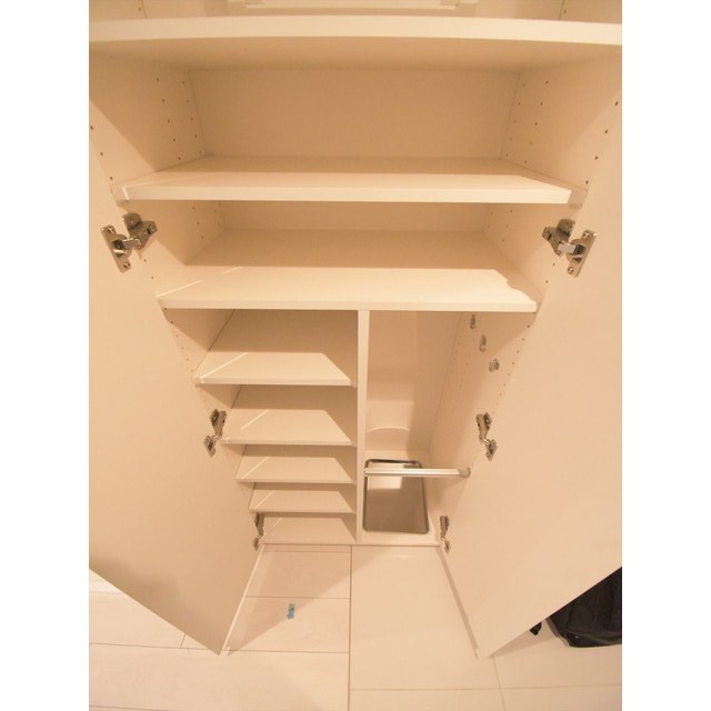 ラクレイス横濱関内0408号室 内観