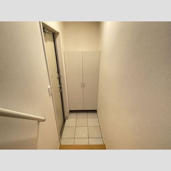 hale mahana201号室 201号室　玄関