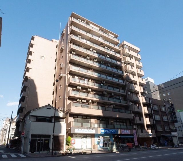 リーラ仲御徒町 外観