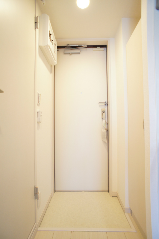 リブリ・祥3階 玄関