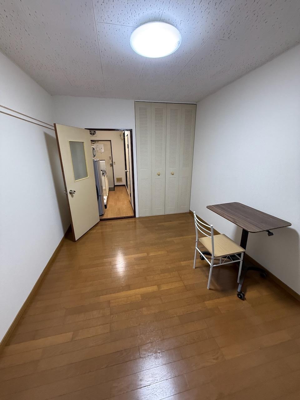 サンシティ新倉 内観