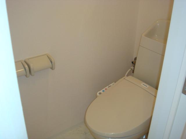 レ・セーナ シャワー付トイレ