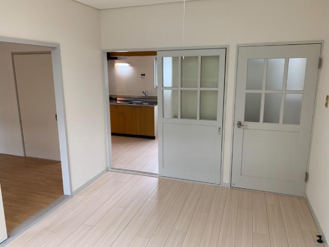 エステート山崎102号室 室内