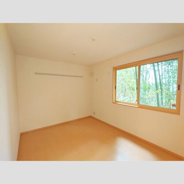 ツイン オークス コート 　South・CenterN102号室 洋室6.5帖