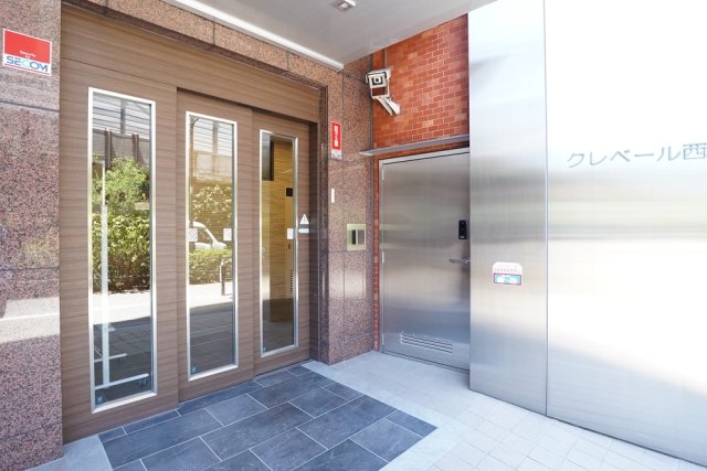 クレベール西新宿フォレストマンション2階 エントランス