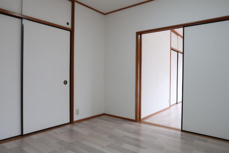 サンコーポアライ1階 内観