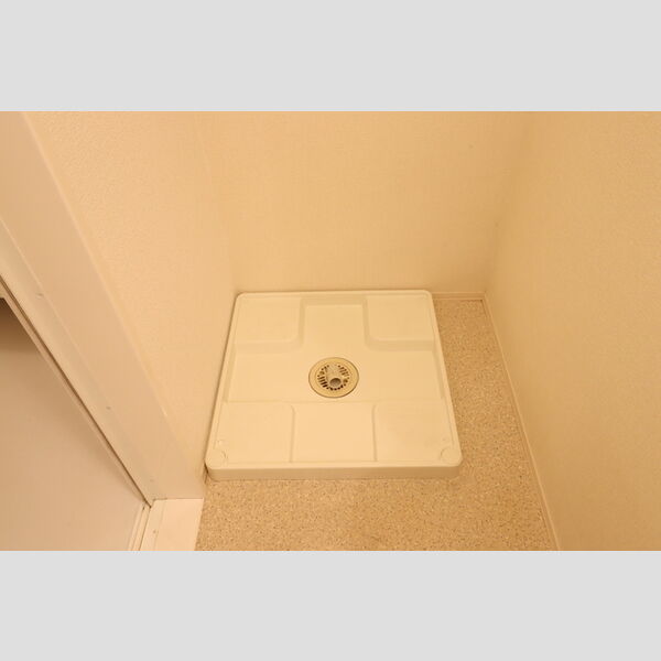 サン・クレストコート203号室 同建物別部屋の参考画像