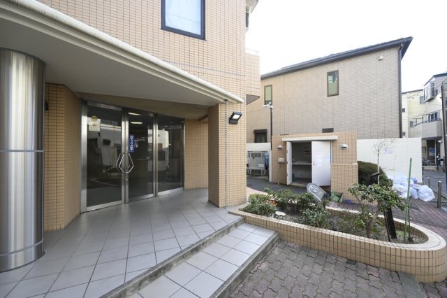 ランドピア曳舟 エントランス