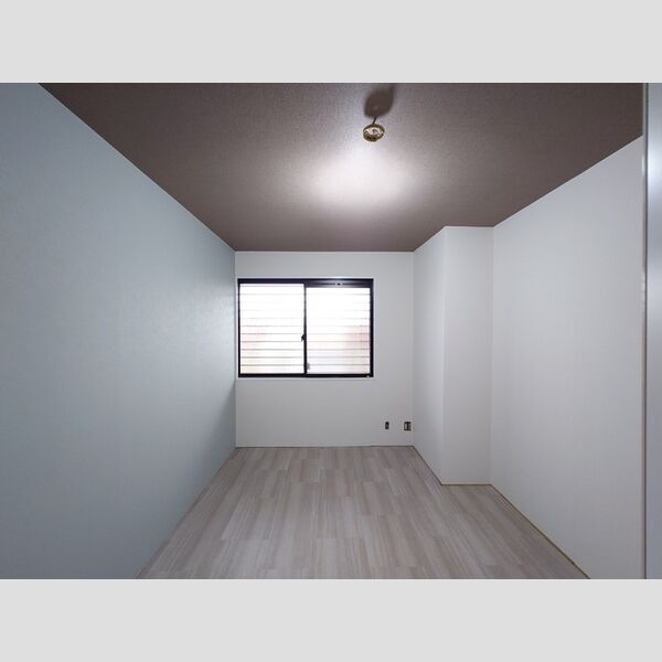 コートビレッジ昭島203号室 洋室6帖