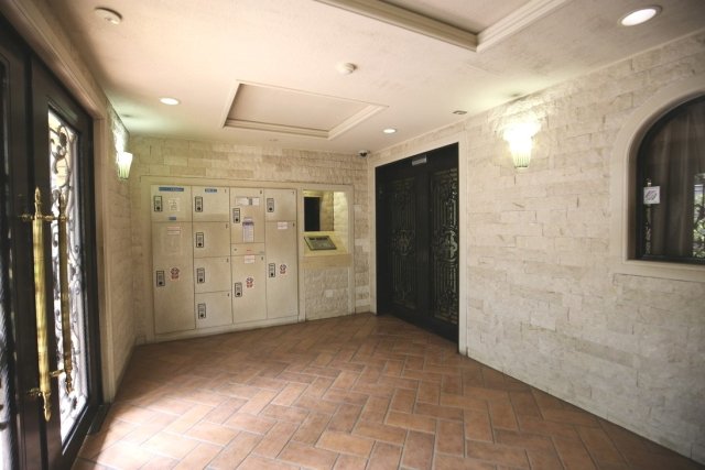 フェニックス富士見ヶ丘 エントランス