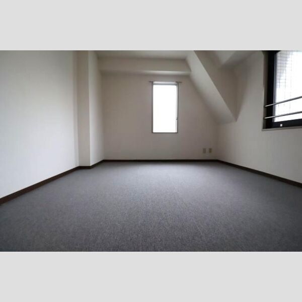 エイトジャパンシーダー1001号室 洋室7、2帖