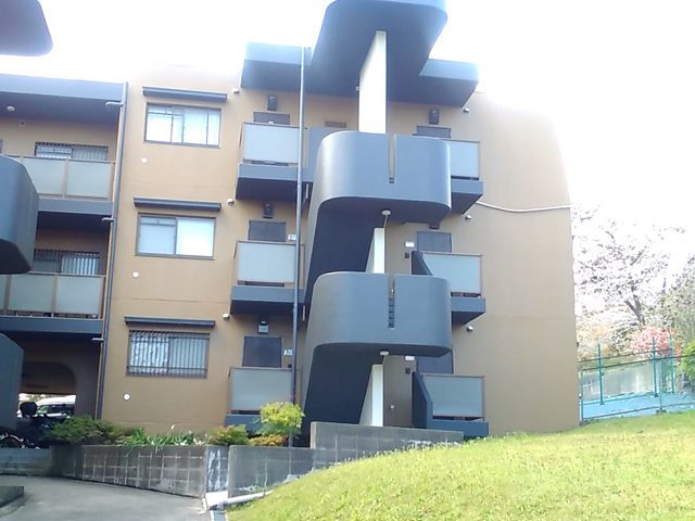 サンヒルズ東戸塚B301号室 外観