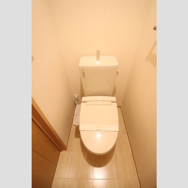 エスカーサ 温水洗浄暖房便座