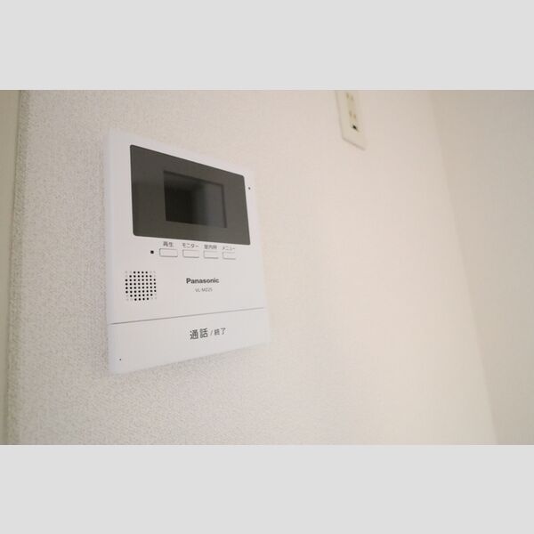 ファーストヴューラ　六番館 TVインターホン