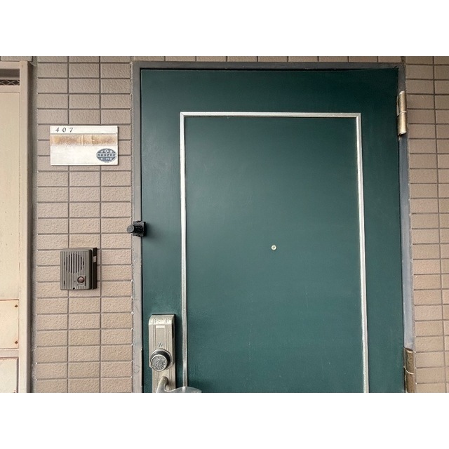 シャトール田口金沢八景 玄関