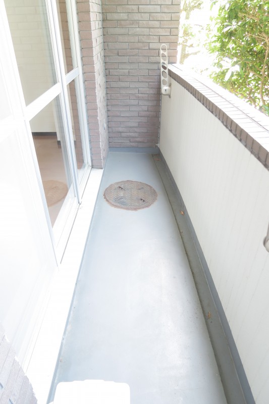 Ｔ’ｓ　ｇａｒｄｅｎ稲城1階 バルコニー