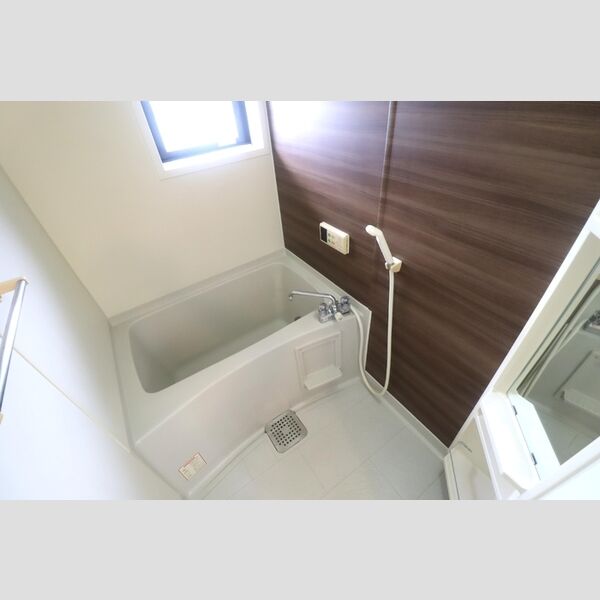 ベルテ　E101号室 同建物別部屋の参考画像