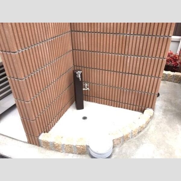 エストルピナス 外部水栓