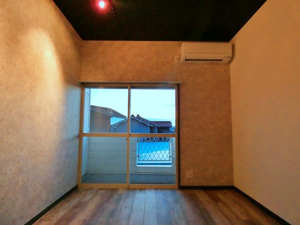 パレット新検見川 リビング