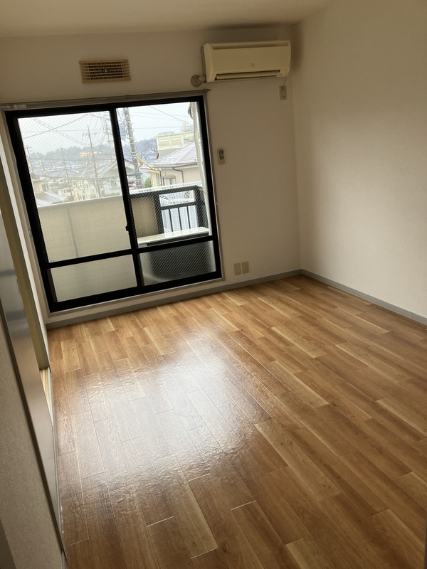 サンライティング 内観