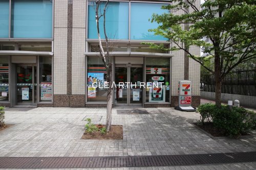 グラーサ東京イースト 【コンビニエンスストア】セブンイレブン 中央区新川1丁目店まで375ｍ